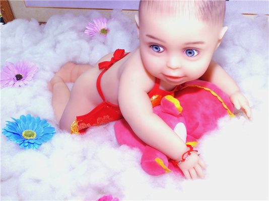 Bebeの新生の子供のためのハンドメイドのリアルな39cm生まれ変わる赤ん坊の人形